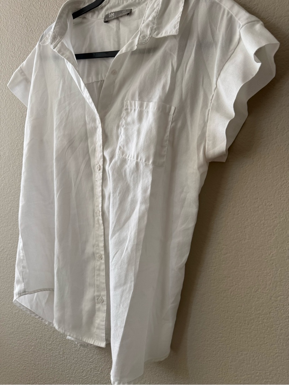 White Button Down Bundle M | Lee Riders + H&M | Capsule Wardrobe Basics - Picture 8 of 9